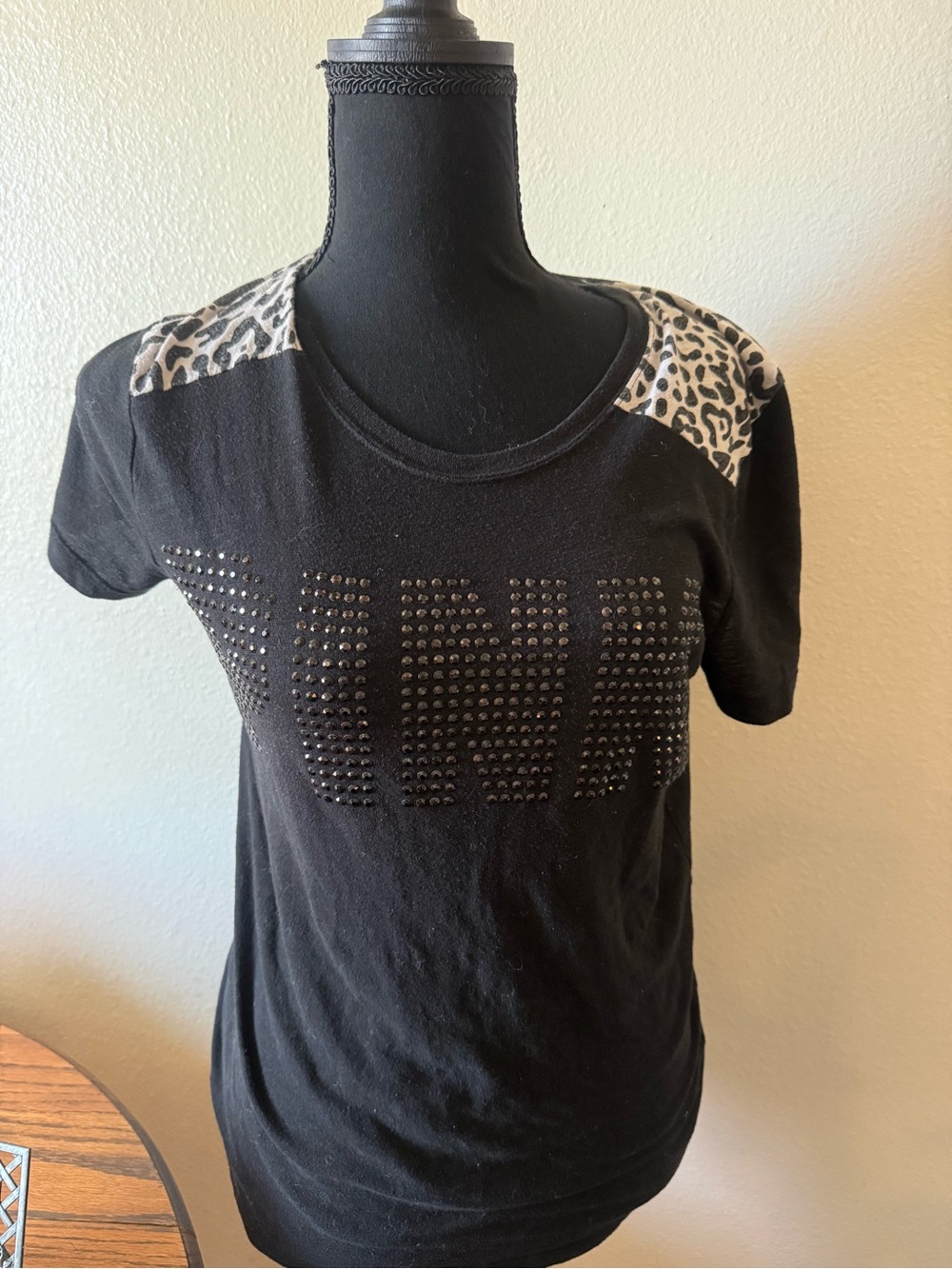 Victoria's Secret Black Short-Sleeve Tee y2k mcbling